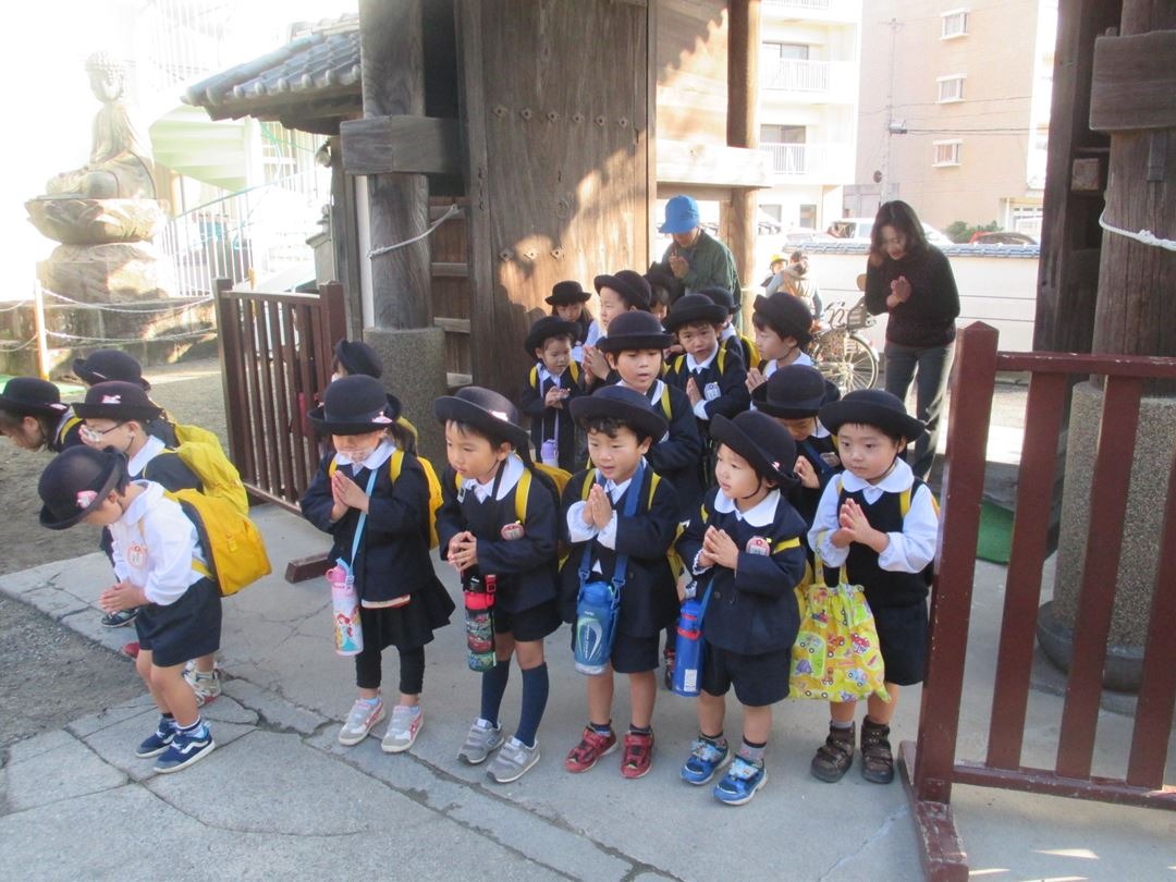 写真：登園の様子