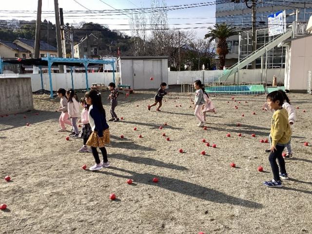 写真：みんなで鬼退治